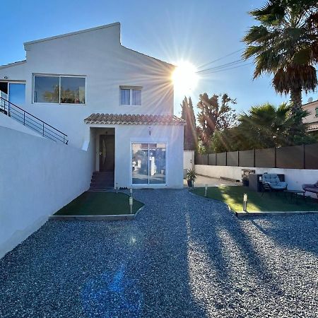 Charmant Studio Dans Villa - Parking - Jardin 滨海拉塞讷 外观 照片