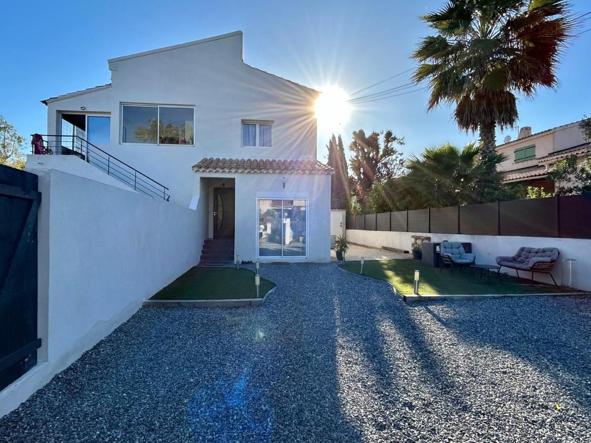 Charmant Studio Dans Villa - Parking - Jardin 滨海拉塞讷 外观 照片